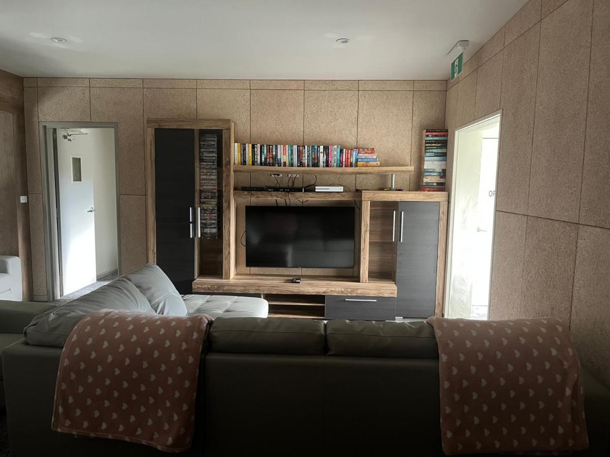Swagman Chalet เพอริชเชอร์วัลเลย์ ภายนอก รูปภาพ